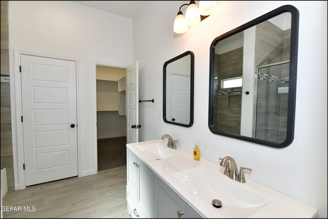 740 Weiermann Street, Horizon City, TX 79928