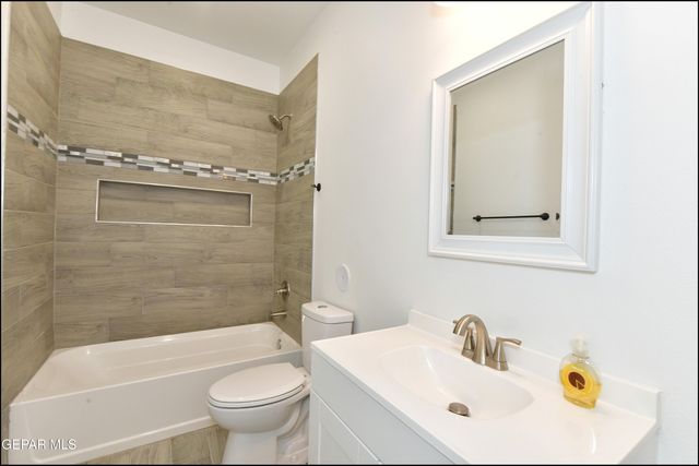 740 Weiermann Street, Horizon City, TX 79928