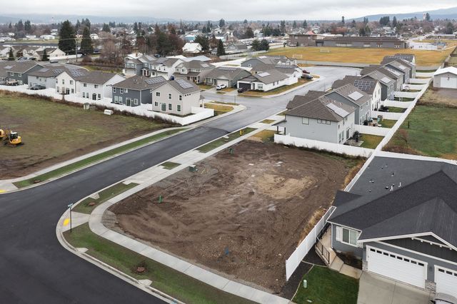 17406 E Maxwell Ave, Spokane Valley, WA 99016