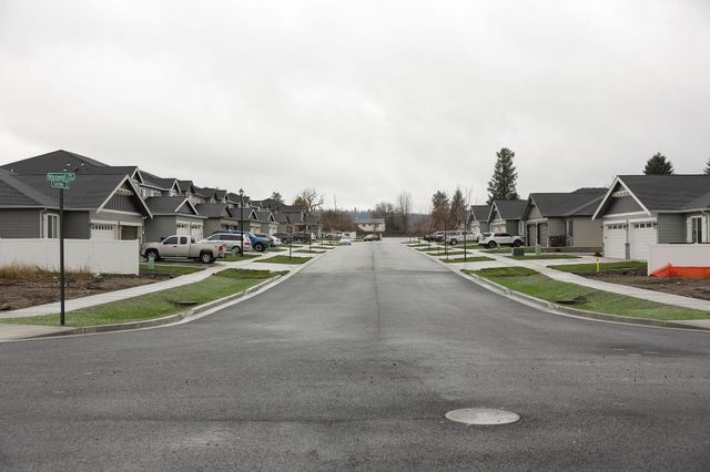 17406 E Maxwell Ave, Spokane Valley, WA 99016