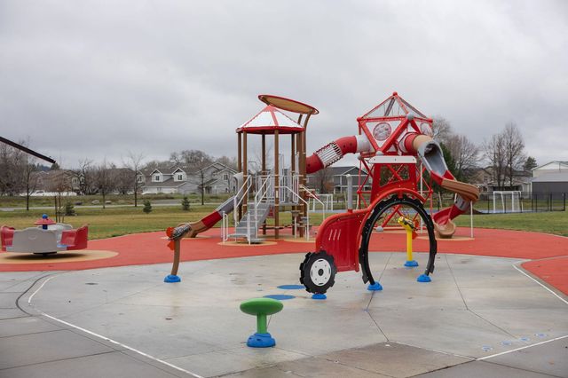 17406 E Maxwell Ave, Spokane Valley, WA 99016