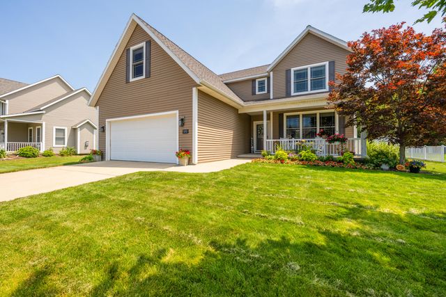 5891 Racine Drive, Stevensville, MI 49127