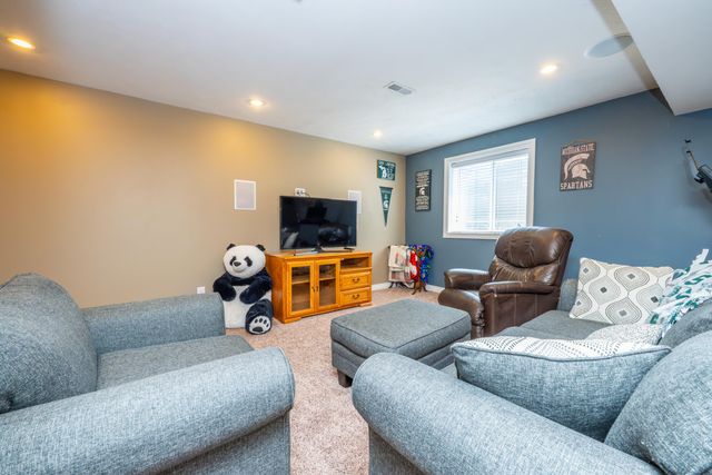5891 Racine Drive, Stevensville, MI 49127