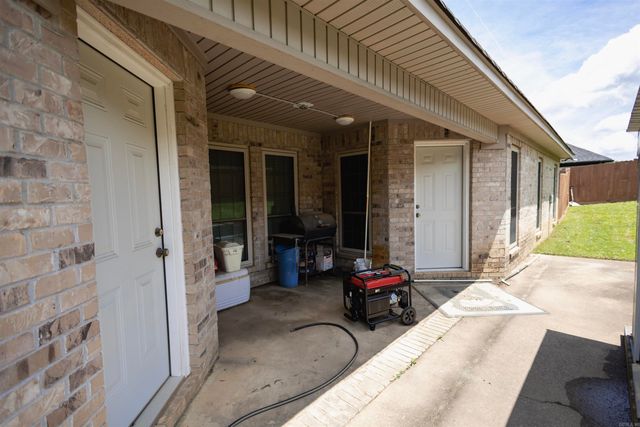 909 Timberwolf Trail, Jacksonville, AR 72076