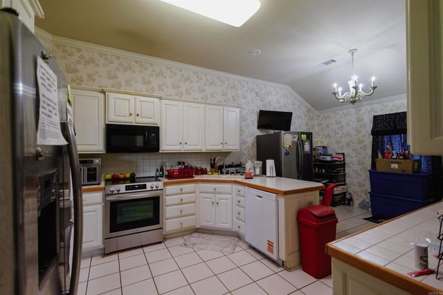 909 Timberwolf Trail, Jacksonville, AR 72076