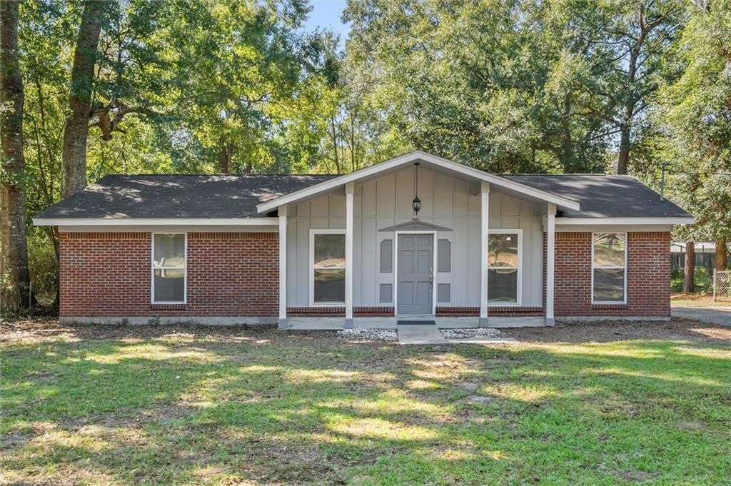 11021 Old Moffat Road, Wilmer, AL 36587 — exterior