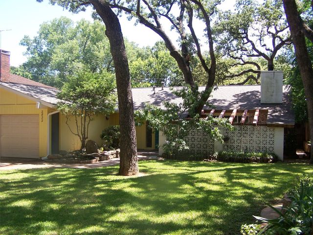 2822 Olympia Drive, Arlington, TX 76013