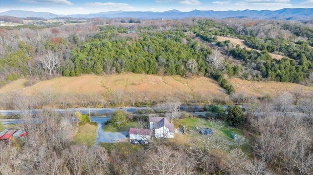 6457 Roanoke RD, Fincastle, VA 24090