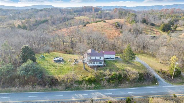 6457 Roanoke RD, Fincastle, VA 24090
