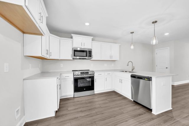 135 Quarry Point Dr C135, Clarksville, TN 37043