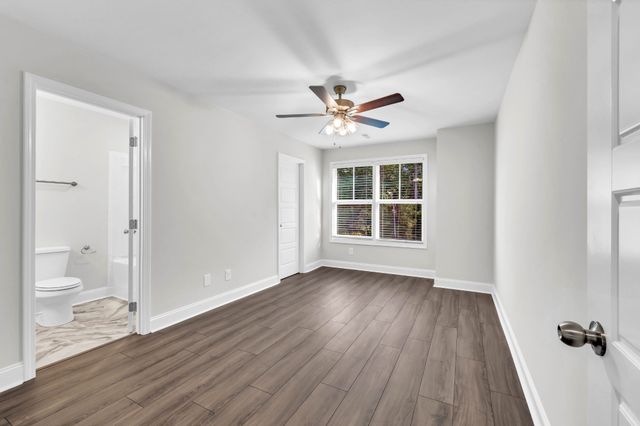 135 Quarry Point Dr C135, Clarksville, TN 37043