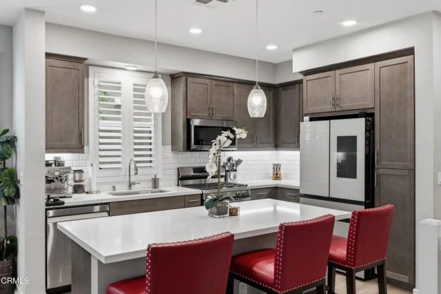 643 Winchester Drive, Oxnard, CA 93036