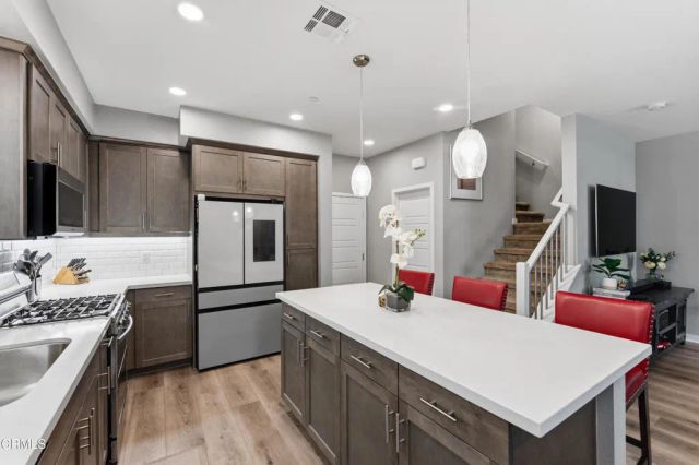 643 Winchester Drive, Oxnard, CA 93036