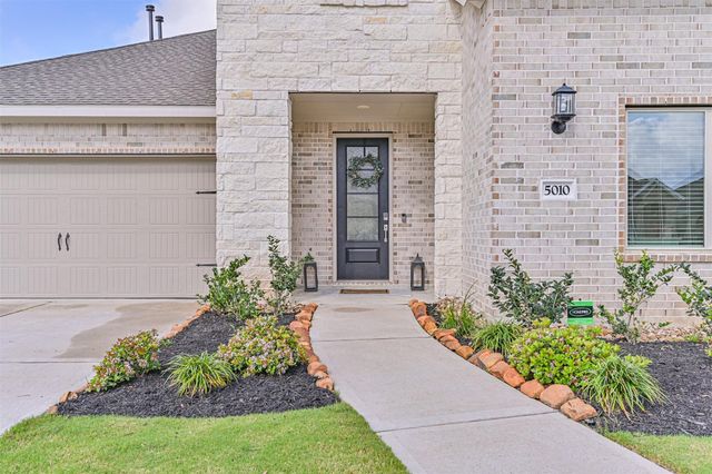 5010 Walnut Grove Lane, Manvel, TX 77578