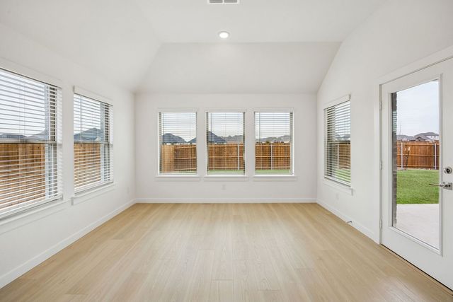 2119 Rowan Drive, Gunter, TX 75058