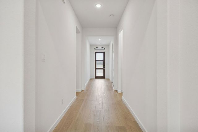 2119 Rowan Drive, Gunter, TX 75058