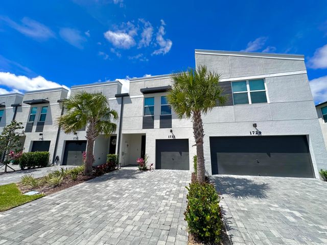 1733 Lindley Street, West Palm Beach, FL 33407