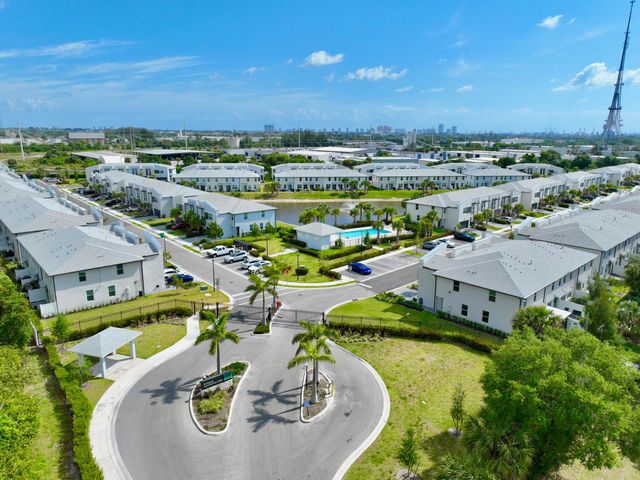 1733 Lindley Street, West Palm Beach, FL 33407