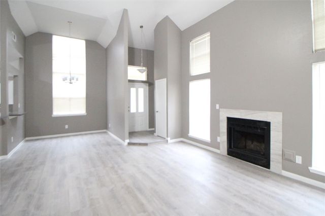 12323 Guernsey Drive, Tomball, TX 77377