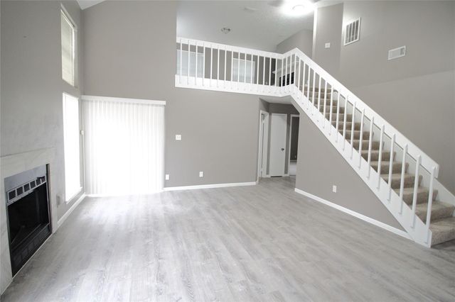 12323 Guernsey Drive, Tomball, TX 77377