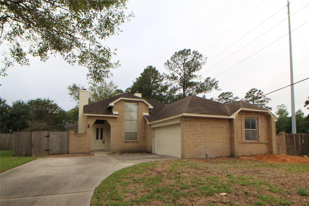 12323 Guernsey Drive, Tomball, TX 77377