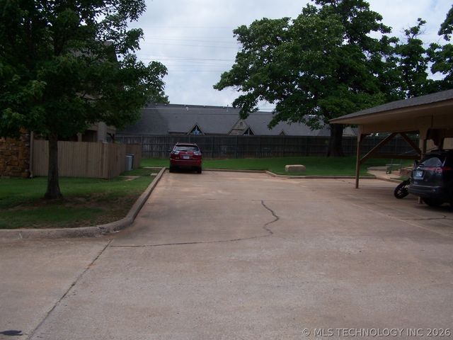 9106 S Urbana Avenue W 10F, Tulsa, OK 74137