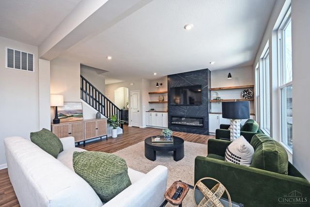 4420 Ashkirk Way, Batavia Twp, OH 45103