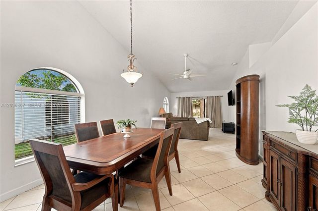 8201 NW 100th Lane, Tamarac, FL 33321
