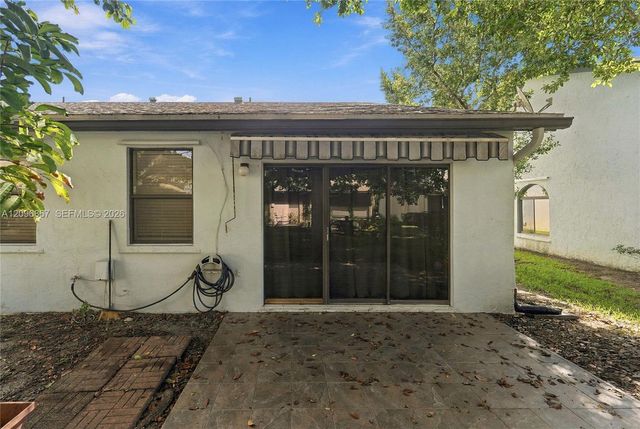 8201 NW 100th Lane, Tamarac, FL 33321