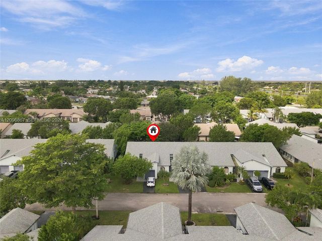 8201 NW 100th Lane, Tamarac, FL 33321
