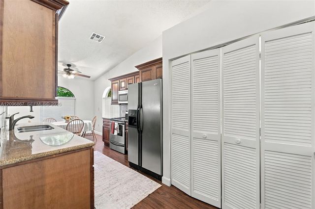 8201 NW 100th Lane, Tamarac, FL 33321