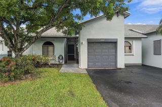 8201 NW 100th Lane, Tamarac, FL 33321