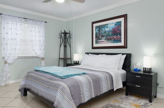 125 110TH AVENUE 1, Treasure Island, FL 33706
