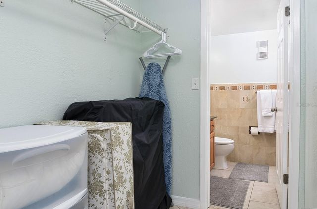 125 110TH AVENUE 1, Treasure Island, FL 33706