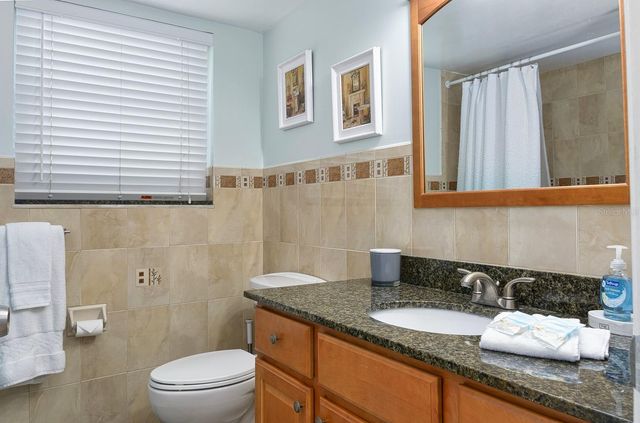 125 110TH AVENUE 1, Treasure Island, FL 33706