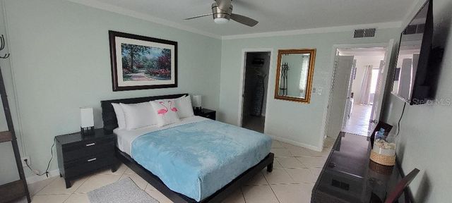 125 110TH AVENUE 1, Treasure Island, FL 33706