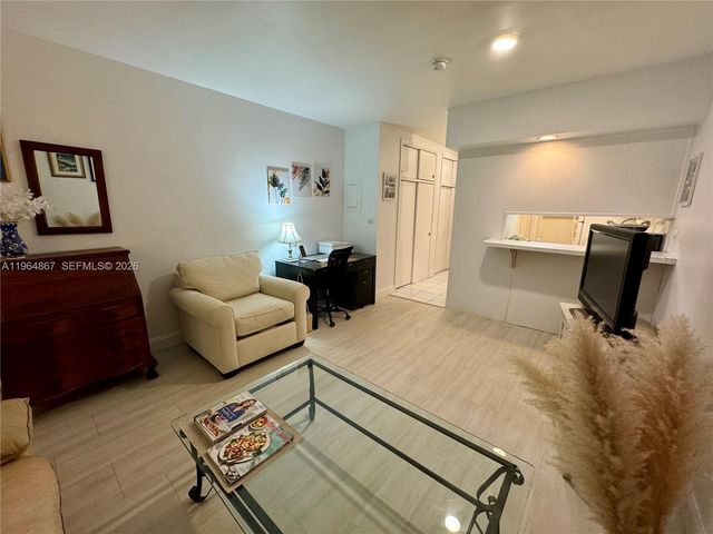 6580 Santona Street A38, Coral Gables, FL 33146