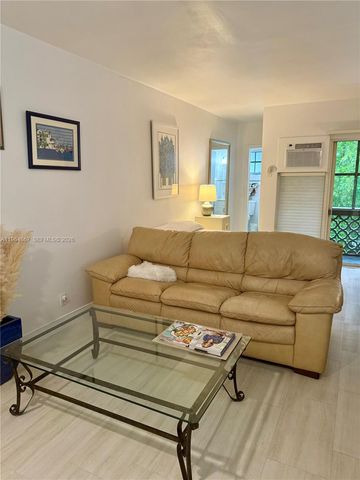 6580 Santona Street A38, Coral Gables, FL 33146