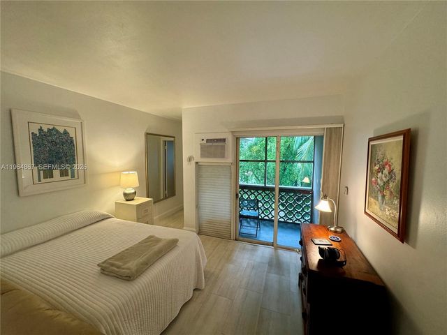6580 Santona Street A38, Coral Gables, FL 33146