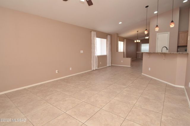 10979 N Double Eagle Court, Oro Valley, AZ 85737