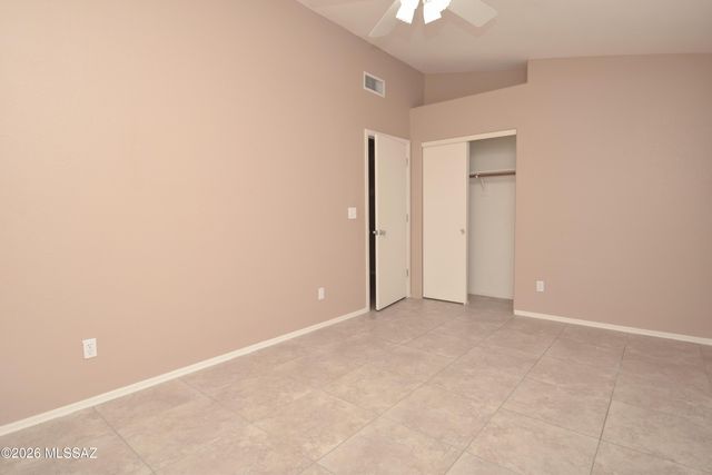 10979 N Double Eagle Court, Oro Valley, AZ 85737