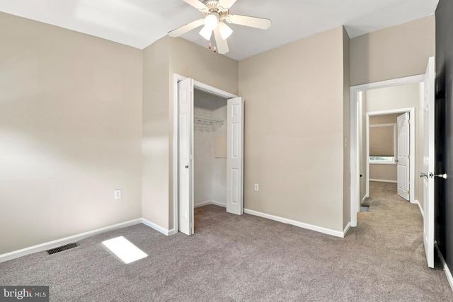 4830 SMICK ST, Philadelphia, PA 19127