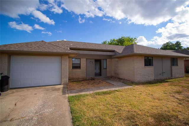 2204 Lafayette Drive, Norman, OK 73071