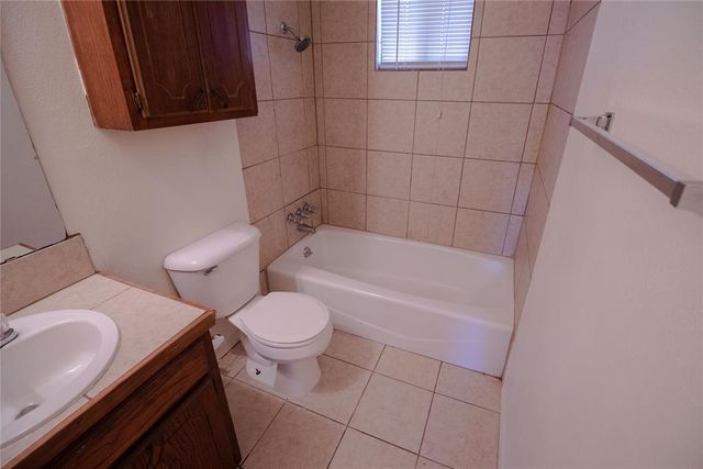 2204 Lafayette Drive, Norman, OK 73071