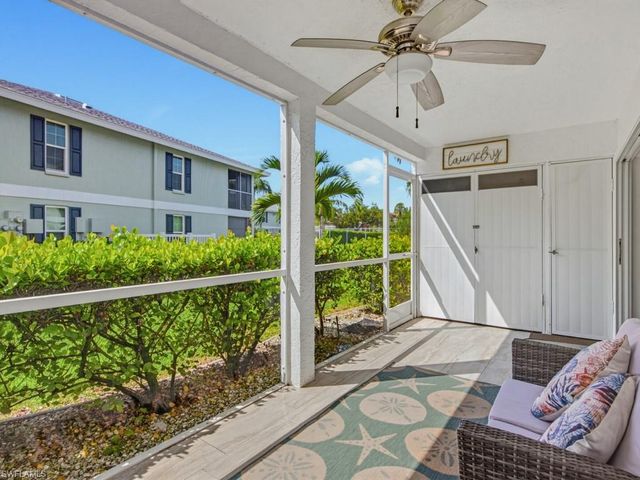 671 Elkcam CIR 513, Marco Island, FL 34145
