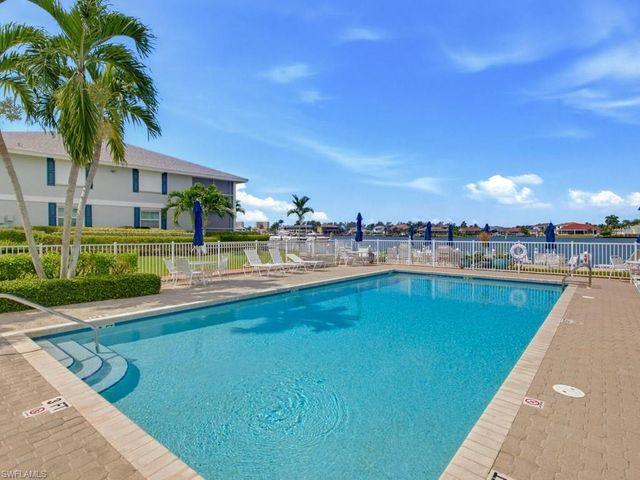 671 Elkcam CIR 513, Marco Island, FL 34145