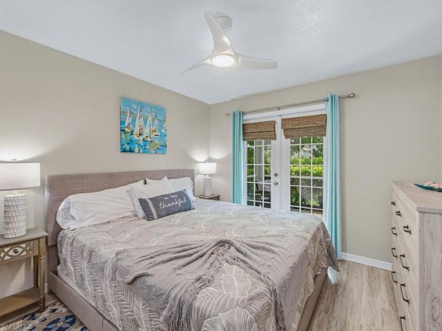 671 Elkcam CIR 513, Marco Island, FL 34145