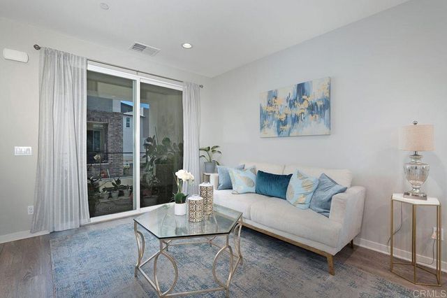 2137 Stellar Way 4, Chula Vista, CA 91915