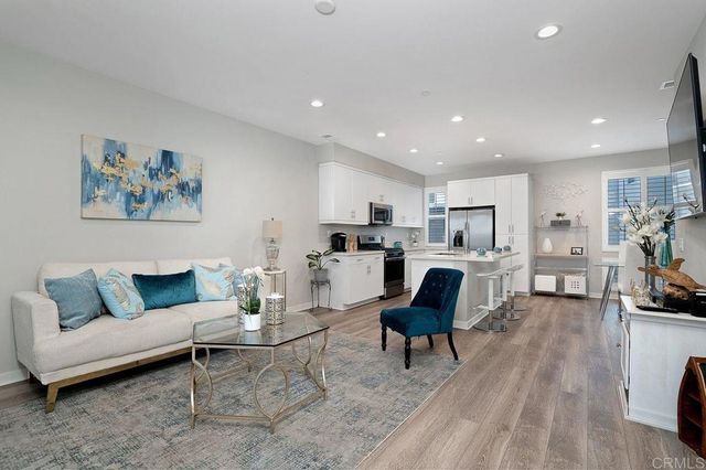 2137 Stellar Way 4, Chula Vista, CA 91915