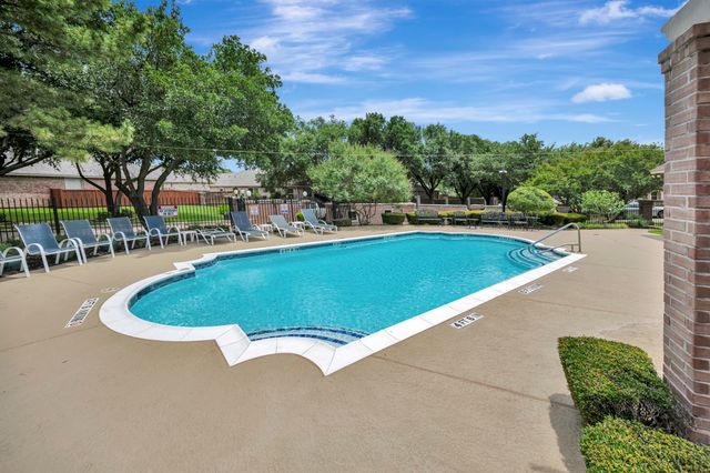 6520 Shelton Home Court, Arlington, TX 76017